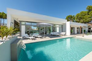 Luxury Villas Esmeralda